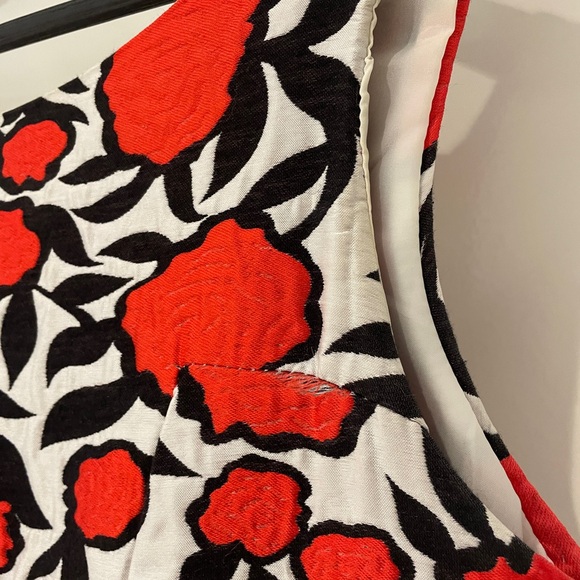 Chic Wish Rose My Heart Jacquard Prom Dress - Picture 7 of 11